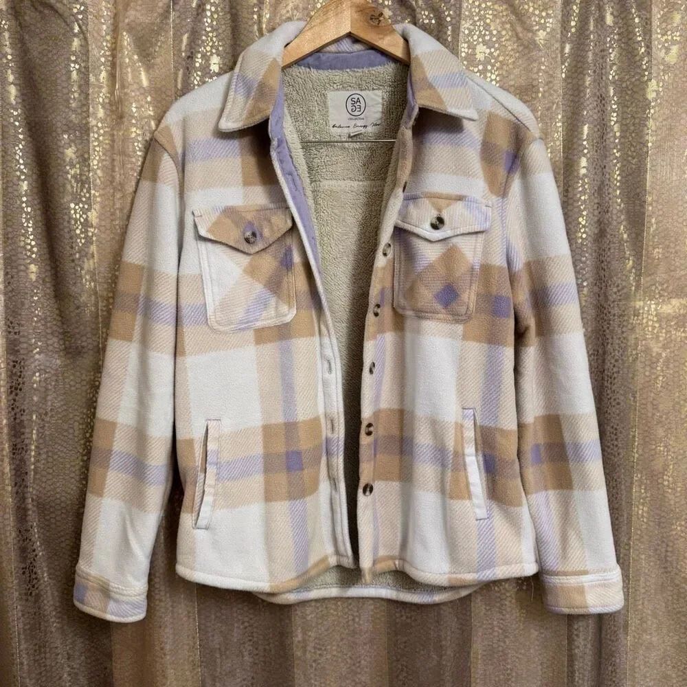 Sage Collective Women's Cream Lavender Plush Shirt Shacket Small